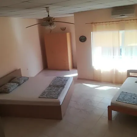 Hotel Rosmart *